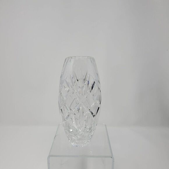 Vintage Carved Crystal Vase 6" Diamond Star Sparkle Narrow Oval Flower Vase - Picture 9 of 10